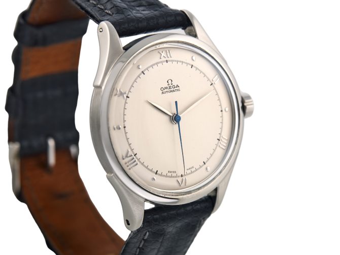 Omega Bumper Automatic Ref.2421/1 1947 (3)