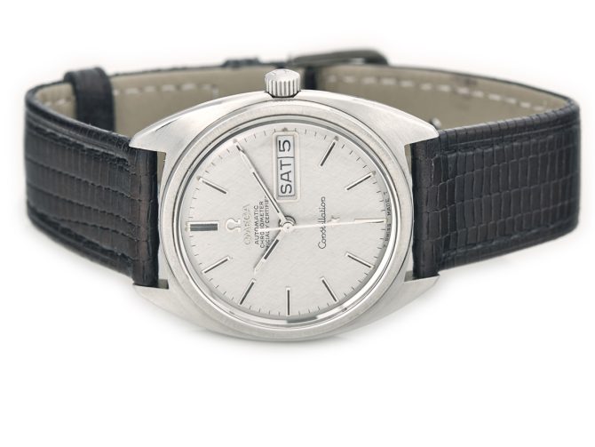 Omega Constellation Tonneau Automatic Ref.168018 1969 (6)